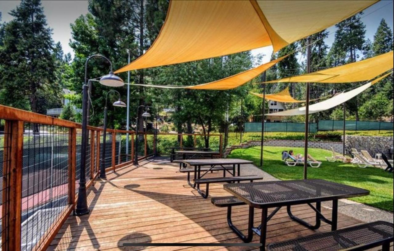 Bearvista Villa Arnold Luaran gambar