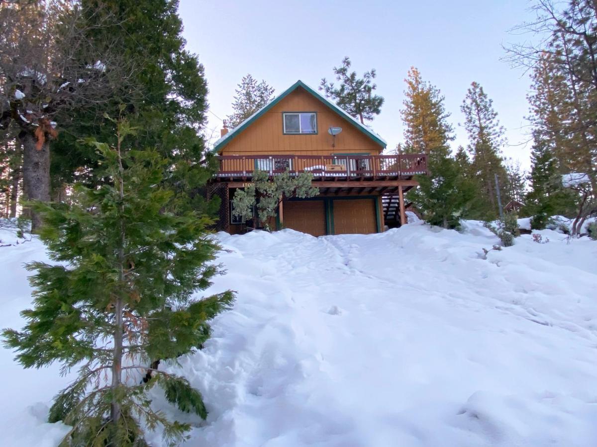 Bearvista Villa Arnold Luaran gambar
